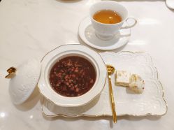 -香港倾城国际·美容美体中心