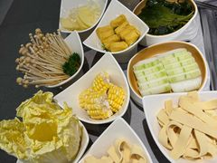 -海底捞火锅(八佰伴店)