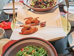 -鸽子侯·家宴·平价海鲜(市图书馆店)