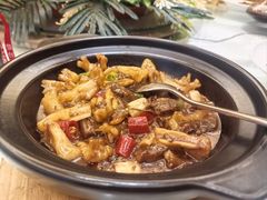 -绫罗岛海鲜私房菜(鸭绿江边店)