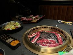 -铭牛烧肉·和牛海鲜自助(高新月牙湖店)