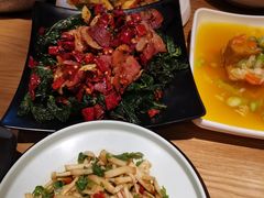 -隔壁老王·家常云南菜(花巷店)