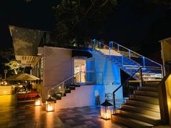 -草山夜未眠景观餐厅