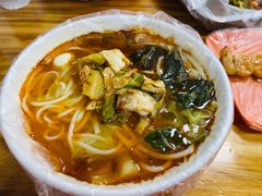 -二钢串叔麻辣烫(华龙大厦店)