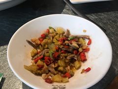 -江渔儿酸菜鱼(万科东荟城店)