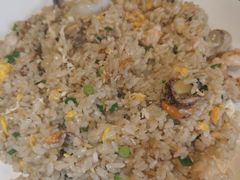 -臻鲜燕海鲜融合餐厅(金陵style店)