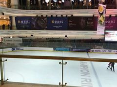 -冠军冰场CHAMPION RINK(凯德广场店)