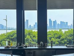 -一板铁板烧·隐秘一线江景花园餐厅(西湖左岸·天元店)