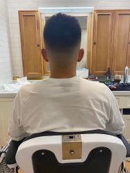 -韦恩先生Barbershop英式男士理发馆
