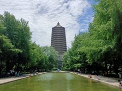 -玲珑塔公园