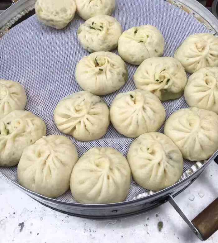 莒国八喜龙包-"八喜龙包位于建设路西段,郯中商场南门正对.