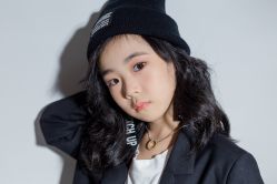 -小熊维尼高端儿童摄影(福田新洲店)