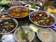 -辣盆盆麻辣小龙虾(哈尔滨总店)