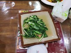 -萨宁音登锡伯风味餐厅(一楼店)