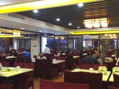 大堂-潮泰牛肉火锅 · 创于1992年(车公庙店)