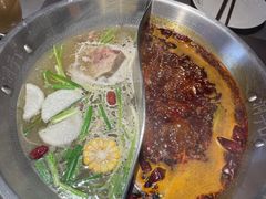 -洞子口重庆鲜货火锅(楚翘城旗舰店)