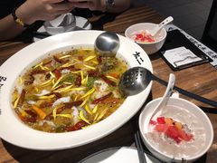 -太二酸菜鱼(广州IFC国金天地店)