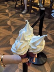 -Zoolung Zoolung动物主题公园(海信广场店)