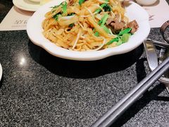 -名门潮牛·鲜牛肉海鲜火锅.烧烤自助餐厅(诚丰广场店)