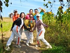 -北纬44度·金珠花海休闲农业旅游景区