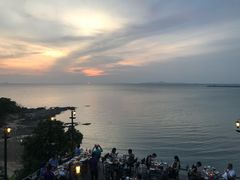 -网红落日悬崖餐厅 The Sky Gallery