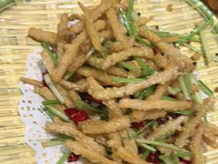 -黄泥岗·地道湖北菜(奥特莱斯店)