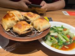 -幸福的烤包子·新疆菜