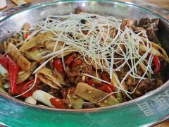 -弓虽昌焖烧鸡(大竹林店)