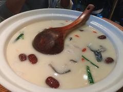 -老阿爸鲜鱼土菜(昆山花桥店)