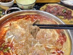 -黄利砖万峰林布依特色酸笋牛肉馆