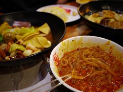 -万记麻辣烫国展总店