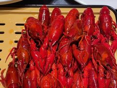 -肥肥虾庄·金牌油焖大虾(东湖欢乐谷店)