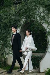 -雪中彩影婚纱摄影·微光艺术中心