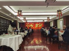 -梅龙镇酒家(南京西路总店)
