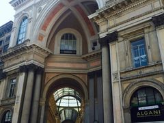 米兰埃玛努埃尔二世拱廊-埃马努埃莱二世拱廊