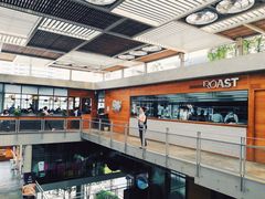 -ROAST coffee & eatery