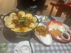 -百味地锅鸡(二店·财校分店)