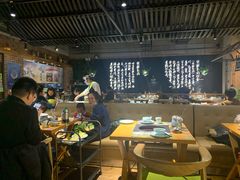 -洪氏嗨捞·广东猪肚鸡·椰子鸡火锅(西咸万象城店)