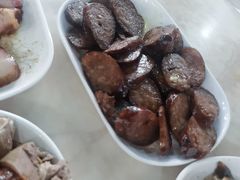 -香辉食馆(新兴路店)