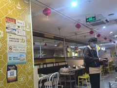 -黄记煌三汁焖锅(1818广场店)