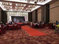 -广州天河希尔顿酒店