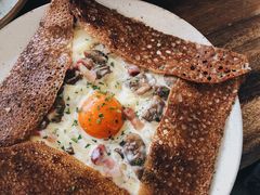 鸡蛋蘑菇熏肉荞麦可丽饼-RAC BAR(安福路店)