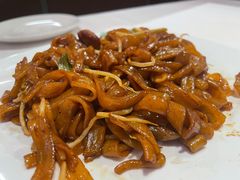 干炒牛河-稻香酒家·34年老字号·港式粤菜(汉街店)