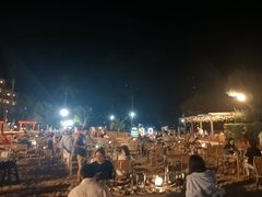 -亚龙湾希尔顿自助餐厅·海鲜·烧烤·沙滩BBQ·现场乐队