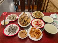 -聚首堂·特色小吃·肘子(什刹海德胜门店)