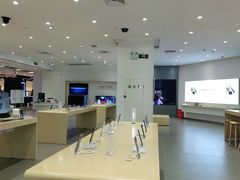 -华为授权体验店(中山公园来福士)