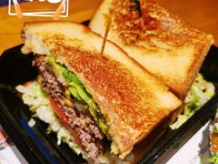 圣塔芭芭拉经典牛肉特堡-The Habit Burger Grill 哈比特汉堡(复兴soho店)