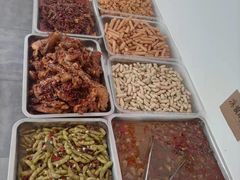 -王婆乔鲜鱼自助火锅(蜀汉路店)