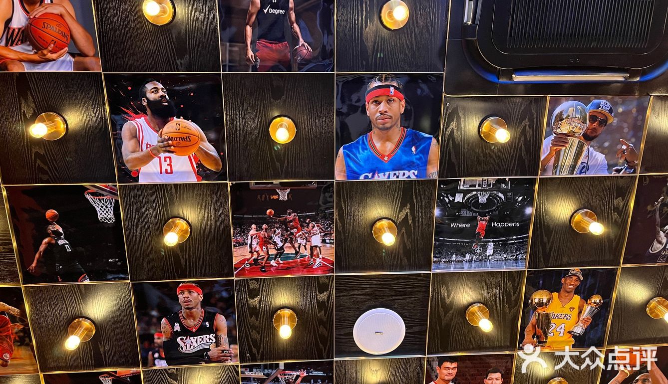 步行街这家美式汉堡店绝了，篮球迷不能错过