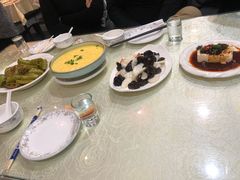 -小锅饭豆腐馆(建大店)